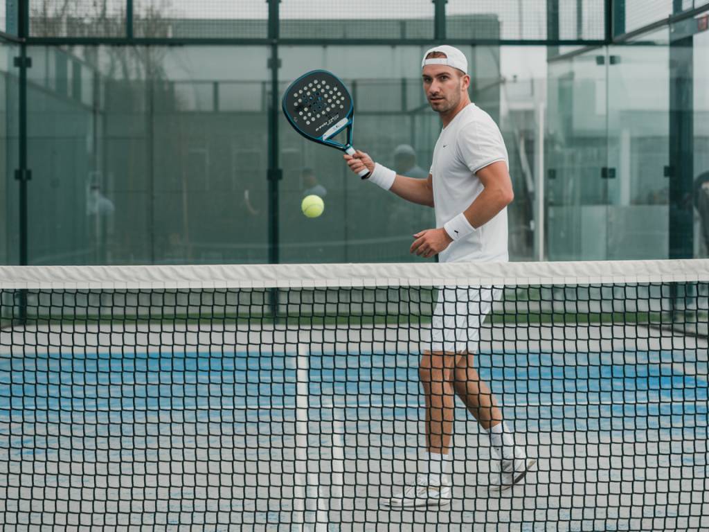 Guide d’achat : comment bien choisir votre surgrip de padel selon votre style de jeu ?